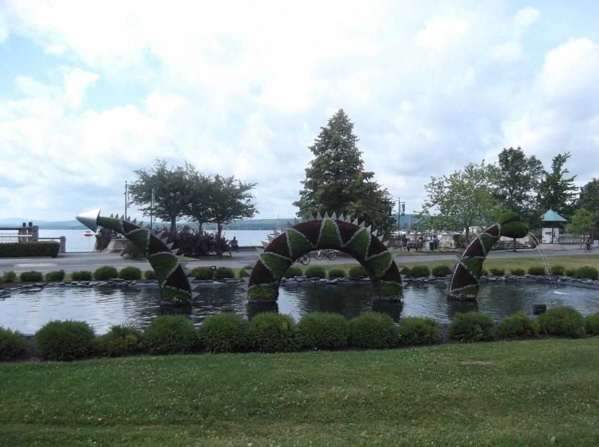 Condo Entre Ville Et Nature 2 Magog Eksteriør billede